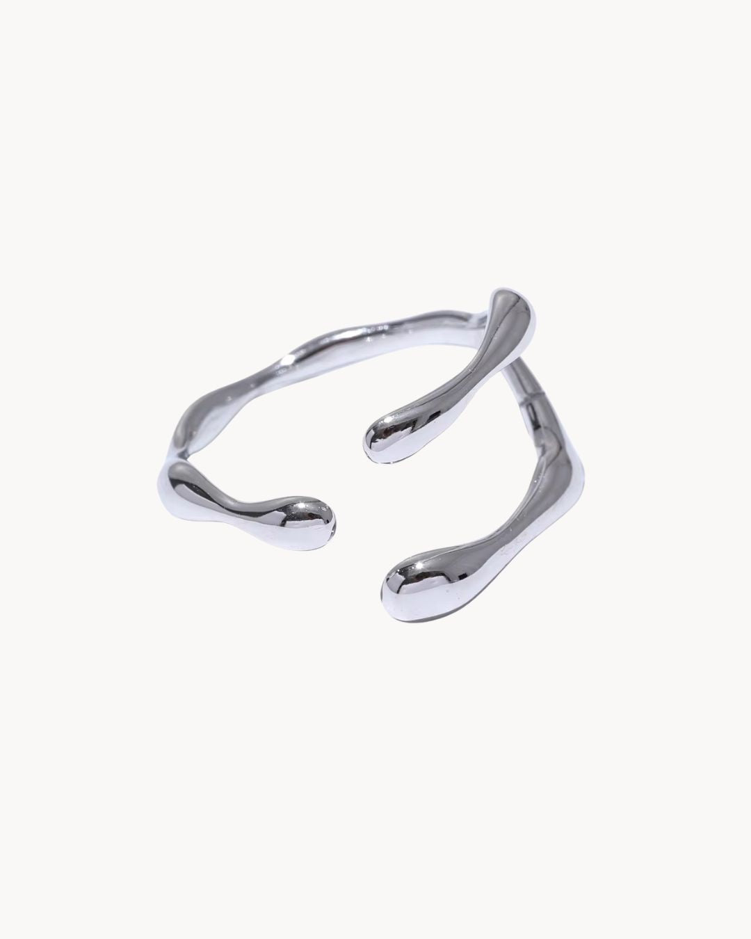 Vita Chiara Ring